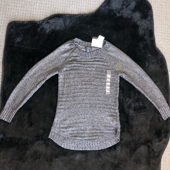 Calvin Klein Sweater; Size S - Picture 3 of 3